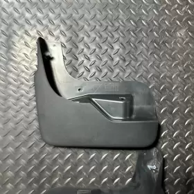 84927761 GM Protectors Left Right Mud Guards 1500 Chevrolet #3
