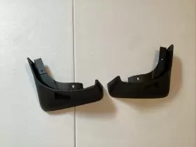 96888781 GM Rear Right Left Mud Guard