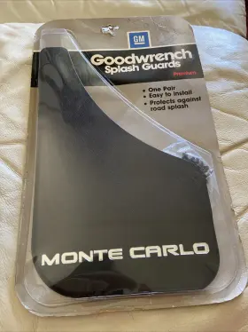 12344983 GM GOODWRENCH Splash Guards Mud Flaps Nos Chevy