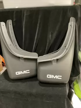 800-820-830 GMC Gmt Front Rearmud Flap Splash Guard Set