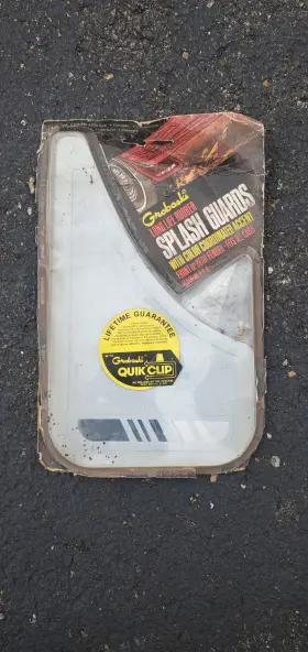 47112 HIGHLAND / GROBOSKI Nos Rubber Splash Guards