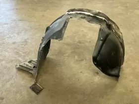 74101-TZ5-A00 HONDA Front Right Splash Guard Fender Liner Mdx #2