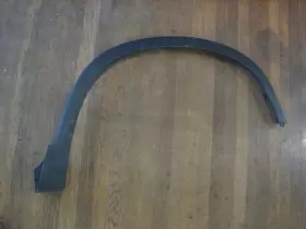 74115TG7A00 HONDA Front Right Fender Flare Wheel Molding