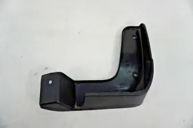 86832-AB000 HYUNDAI Guard Front Mud Right