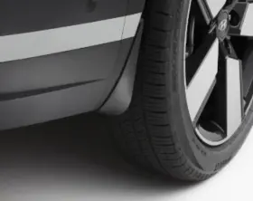R6F46-ACF00 HYUNDAI Mudguards Rear