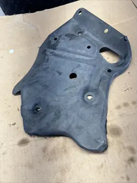 74586-CD800 INFINITI Rear Right Floor Seat Track Splash Guard
