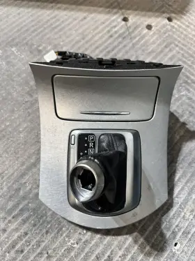 96941-JL61A INFINITI Console Gear Shifter