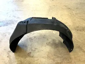C2P21375 JAGUAR Xk Front Right Rh Fender Liner Splash Shield