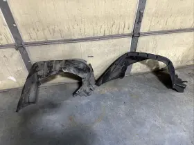 55175897AB JEEP Front Wheel Fender Liners Rf Xj 4X4 Cherokee