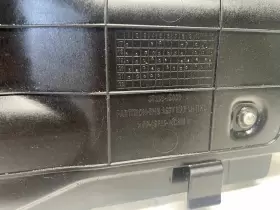 84195-J5000 KIA Engine Partition Lh Driver Stinger #2