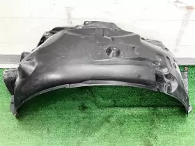LR015038 LAND ROVER Sport Front Right Rh Fender Splash Shield #2