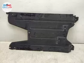 LR092679 LAND ROVER Velar Rear Center Splash Shield Uner Body #2
