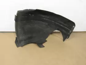 27.10.2023 LAND ROVER Front Right Rearward Fender Shield