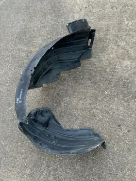 GHP9-K7016 LEXUS Front Right Passenger Fender Liner Splash
