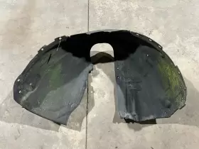 EJ7Z-16102-B LINCOLN Mkc Front Right Fender Liner Splash