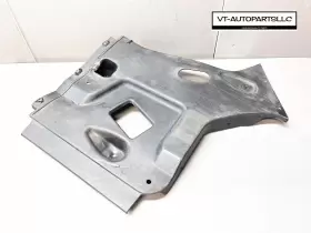 670003438 MASERATI Left Driver Front Body Splash Guard