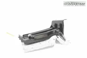 688RX MAZDA Hatchback Rear Right Wheelhouse Insulator Cover #2