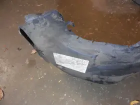 1078840335 MERCEDES Front Right Wheel Liner Splash 380SL