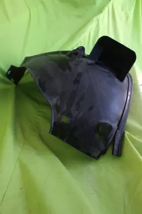 2206980530 MERCEDES Driver Fender Splash Shield Wheel W220 2206980530 MERCEDES Driver Fender Splash Shield Wheel W220