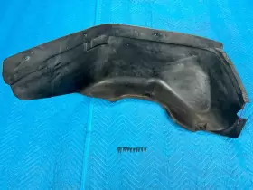 463-884-13-22 MERCEDES Front Passengers Fender Liner G500 G63