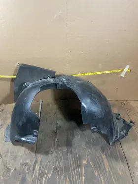 A1648840922 MERCEDES Front Left Wheel Liner Fender 350