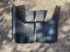 A9018821005 MERCEDES Rear Mud Flaps Dodge Freightliner