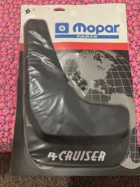 82205453 MOPAR Splash Guards Cruiser