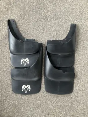82207914 MOPAR Front Rear Mud Flaps Guards Splash 1500 2500 82207914 MOPAR Front Rear Mud Flaps Guards Splash 1500 2500
