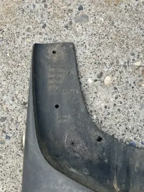 82208962AB MOPAR Flared Front Mud Flaps Head Dodge Dakota Ram #2 82208962AB MOPAR Flared Front Mud Flaps Head Dodge Dakota Ram #2