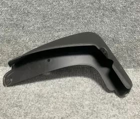 3N3J2-5RL00 NISSAN Kicks Rear Right Passenger Splash Guard