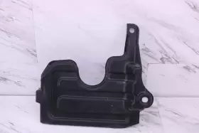 63832-AM600 NISSAN Front Right Splash Shield Engine Cover G35