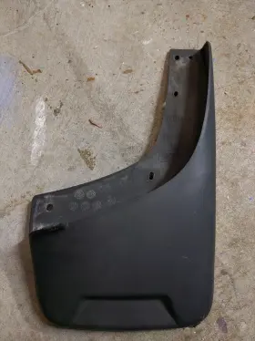 78810EA00A NISSAN Mud Flap Right Rear Guard Splash Xterra