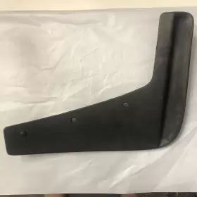 999J2-C3008 NISSAN Right Rear Mud Flap Splash Fender Guard