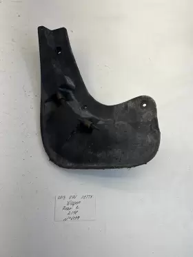 1K9-075-101 VOLKSWAGEN Sportwagen Front Right Mud Splash
