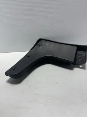 F46AC010 Front Left Fender Splash Guard Mud Flap C6 Sorento