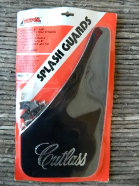 12341654 OLDSMOBILE Nos Splash Guards Mud Flaps Cutlass
