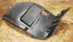 51717162832 ORIGINAL FACTORY GENUINE SPLASH SHIELD PASSENGER #2