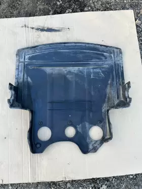 9607616 BMW Front Engine Splash Shield Wagon E46