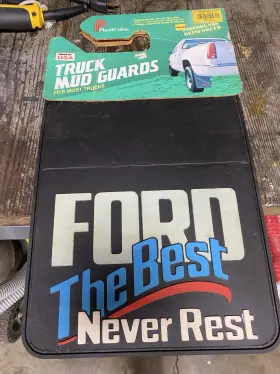 H4006 PLASTICOLOR Nos Mud Flaps Splash Guards Rest Ford