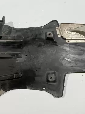 7P0825369 PORSCHE Rear Floor Body Splash Shield Cayenne #3