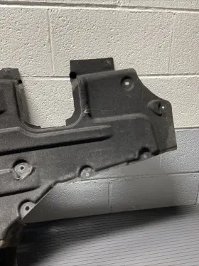 95B825205B PORSCHE Macan Left Lower Underbody Shield #3