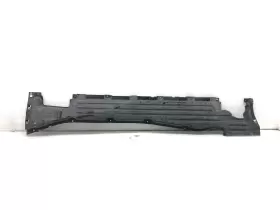 FPLA-104C20 RANGE ROVER Sport Right Body Splash Shield Guard