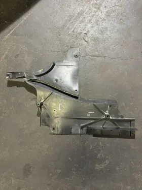 4677845 SAAB Viggen Air Shield Splash Right