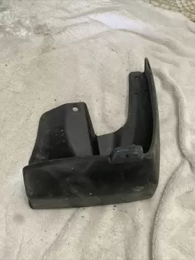J101SAL040 SUBARU Rear Right Quarter Mud Flap Guard Splash