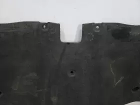 1104313-00-A TESLA Rear Body Middle Splash Shield Aero #3