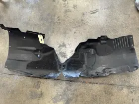 1569756-00-C TESLA Front Left Wheel Fender Liner