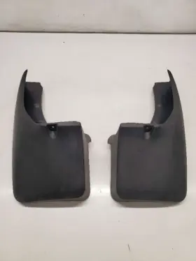 217.TO1598 TOYOTA Runner Rear Mud Guard Lh Rh Afm