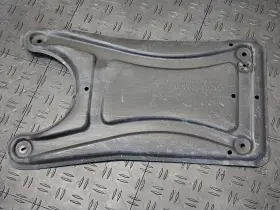 5816808010 TOYOTA Center Rear Body Splash Guard Shield Cover 5816808010 TOYOTA Center Rear Body Splash Guard Shield Cover