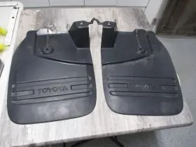 76621-0C010 TOYOTA Mud Flaps Splash Guards Front Tundra