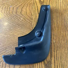 76621AA010 TOYOTA Right Front Mud Flap Passenger Camry